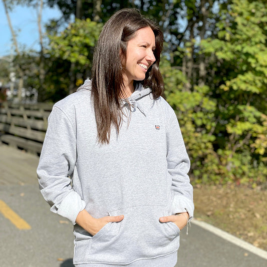 Chandail à capuchon unisexe (gris)